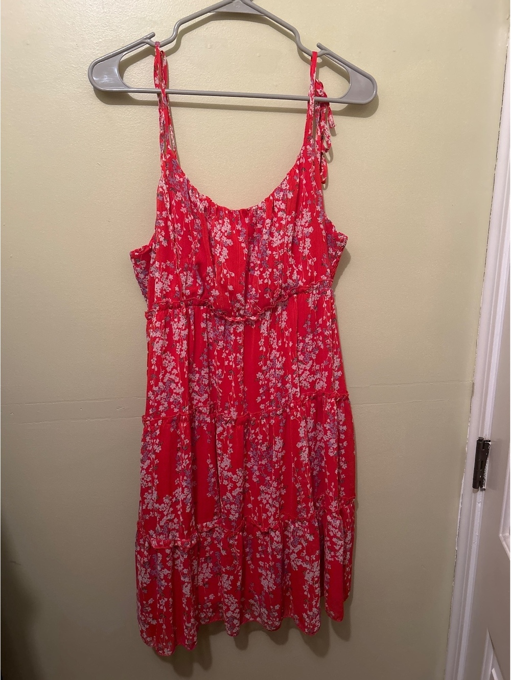 Red Floral Summer Dress with Adjustable Straps - Size XL